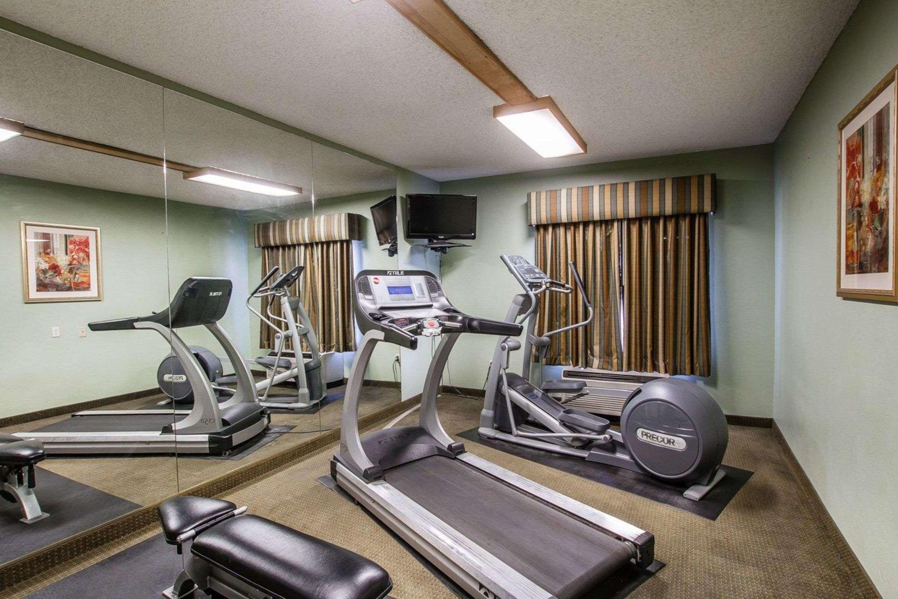 פיניקס Comfort Inn I-10 West At 51St Ave מראה חיצוני תמונה