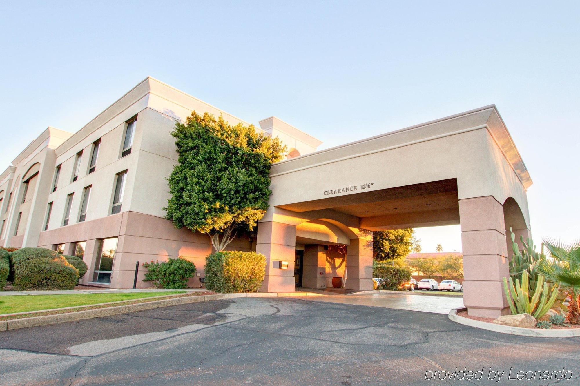 פיניקס Comfort Inn I-10 West At 51St Ave מראה חיצוני תמונה