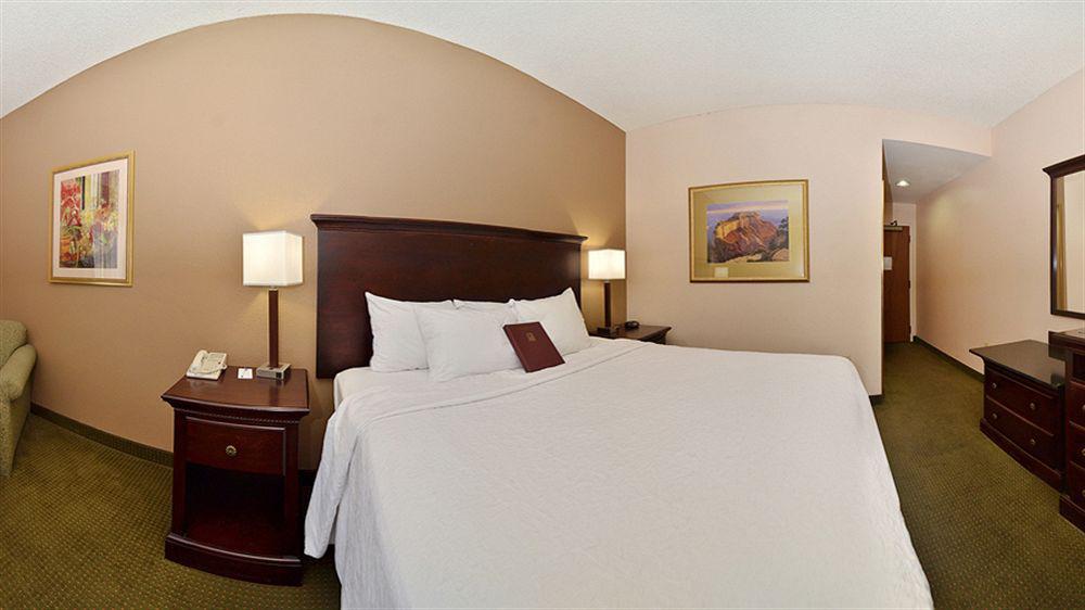פיניקס Comfort Inn I-10 West At 51St Ave מראה חיצוני תמונה
